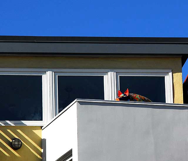 Ceramic pig on condo deck, Ocean Park, Santa Monica