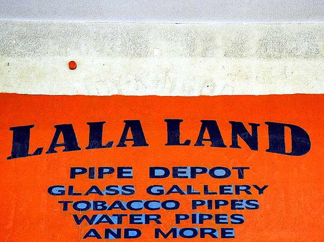 La La Land Pipe Depot, Oceanfront Walk, Venice Beach