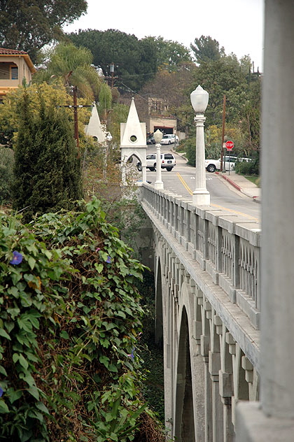 Shakespeare Bridge, Franklin Avenue, Los Angeles - J.C. Wright (Los Angeles City Engineering Office) 1926 