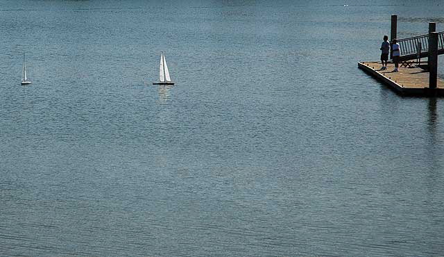 Radio-controlled scale-model sailboats