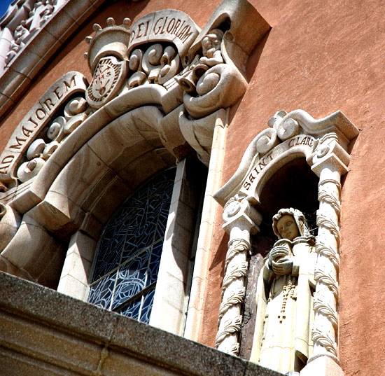 The Church of the Blessed Sacrament (6657 Sunset Boulevard - Beezer Brothers, architects, 1928)