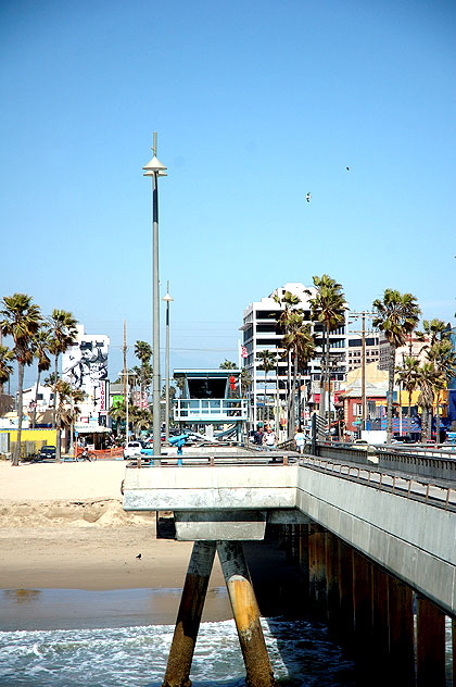 Venice Beach on a quiet Thursday afternoon