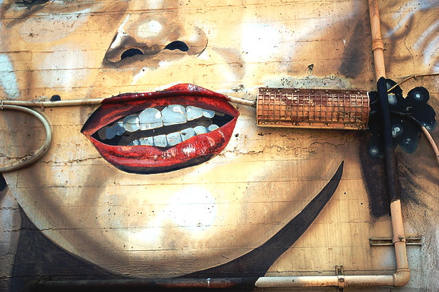 Marilyn Monroe graphic, Hollywood alley 