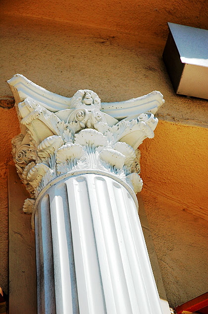 A bit of classicism, a column at Tangerine, Sunset at Holloway 