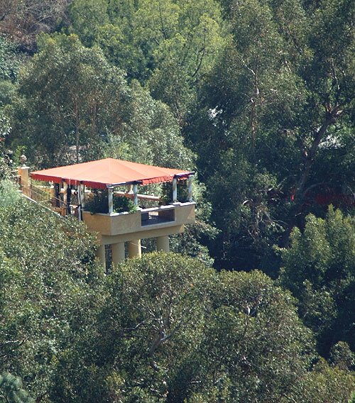 Pavilion, Hollywood Hills 