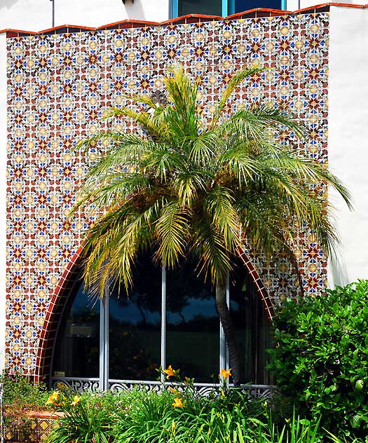 The Adamson House, Pacific Coast Highway at Malibu Lagoon State Beach - Stiles Oliver Clements, 1929  Window Treatment