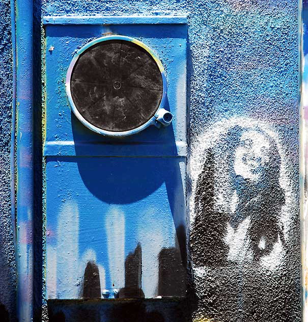 Blue wall and white bearded face, alley graffiti, Melrose Avenue 