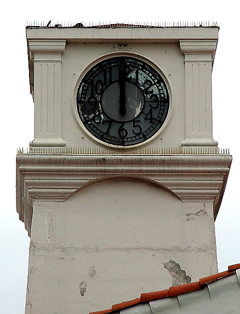 Stopped Clock - Wilshire  Boulevard