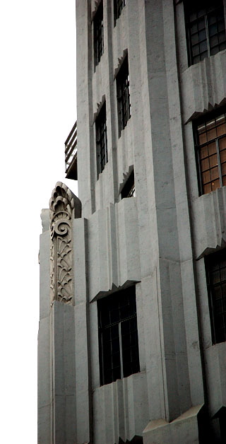 The Wilshire Theater, 8440 Wilshire Boulevard, in Beverly Hills The Wilshire Theater, 8440 Wilshire Boulevard, in Beverly Hills