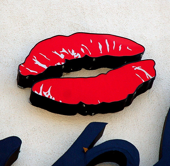 Lips at Forplay, 6434 Hollywood Boulevard