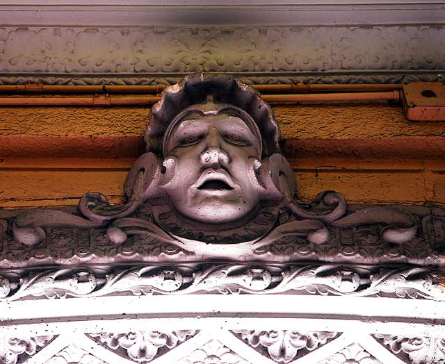 Warner Pacific Theater, Hollywood Boulevard - detail
