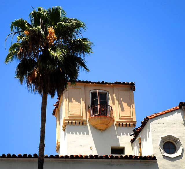 Garret, Baine Building, 6601-09 Hollywood Boulevard, Gogerty and Weyl, architects, 1926