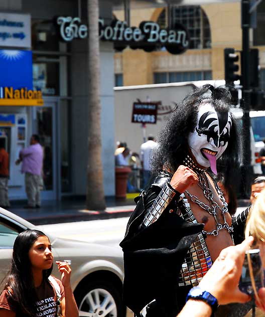 Alice Cooper impersonator at the Chinese Theater, Hollywood Boulevard
