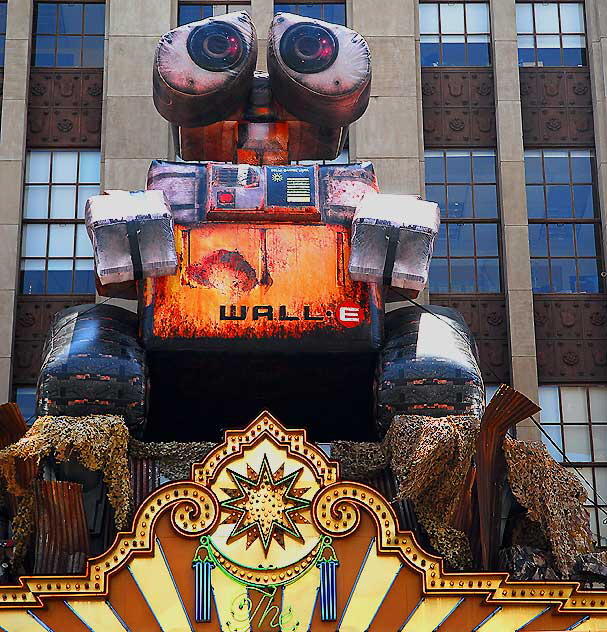 Inflatable "Wall-E" at the El Capitan Theater, Hollywood Boulevard