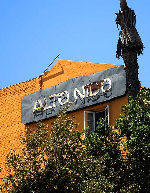 Alto Nido Apartments, 1851 North Ivar , Hollywood