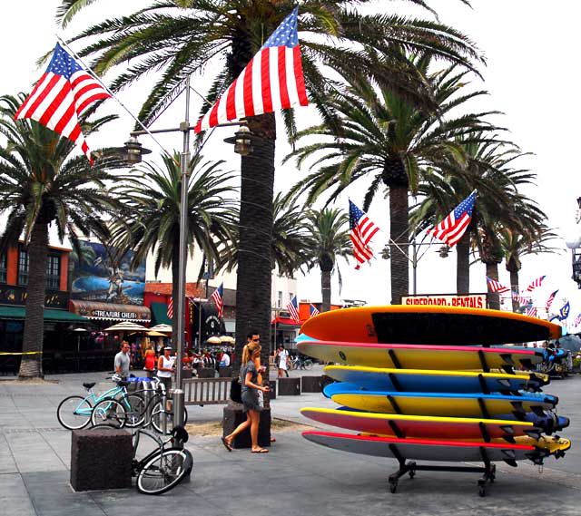 Fourth of July flags on Pier Avenue, Hermosa Beach