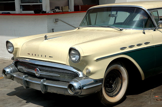 1957 Buick Roadmaster 75 two-door hardtop