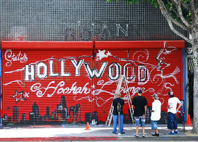 Hollywood Boulevard is getting a second Hookah Lounge -signage being painted, Friday, July 11, 2008