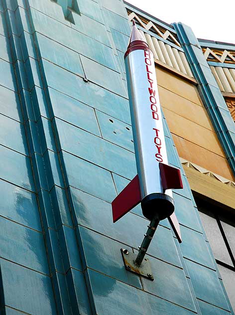 The Magic Store on Hollywood Boulevard - rocket