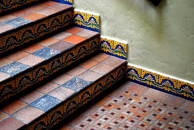 1505 Fourth Street in Santa Monica, at Broadway -  interior detail