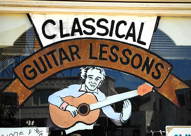 Classical Guitar Lessons - Valdez Guitars, Sunset Boulevard