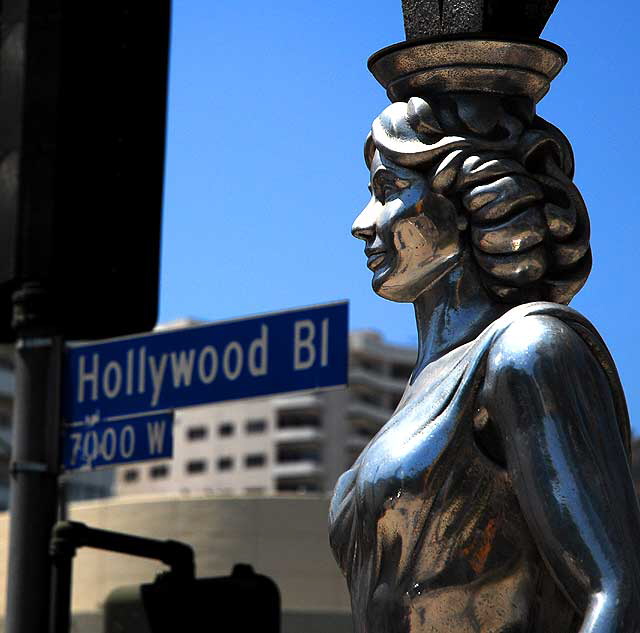 Welcome to Hollywood pavilion, La Brea and Hollywood Boulevard