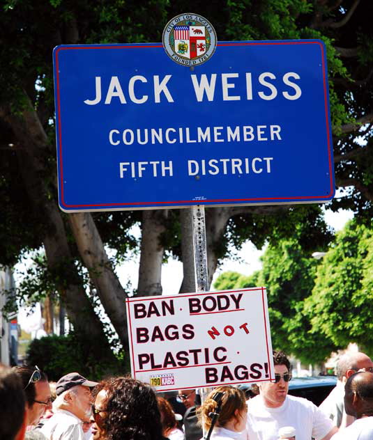 Press event in front of City Councilman Jack Weiss's West LA office on Thursday, August 7, 2008 - 822 S. Robertson Boulevard (north of Olympic Boulevard), Los Angeles