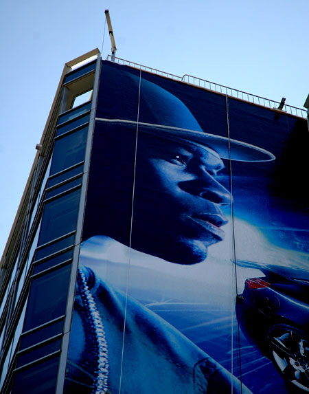 "Wrap" advertizing - blue wall, Sunset Boulevard