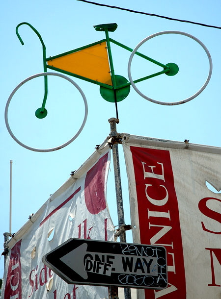 Sign at bike shop, Venice Beach