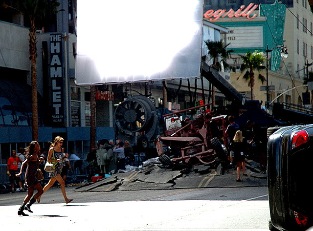 Location shoot for Columbia Pictures' "John Hancock" on Hollywood Boulevard, Thursday, September 13, 2007