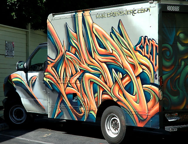 Graffiti truck, Melrose Avenue
