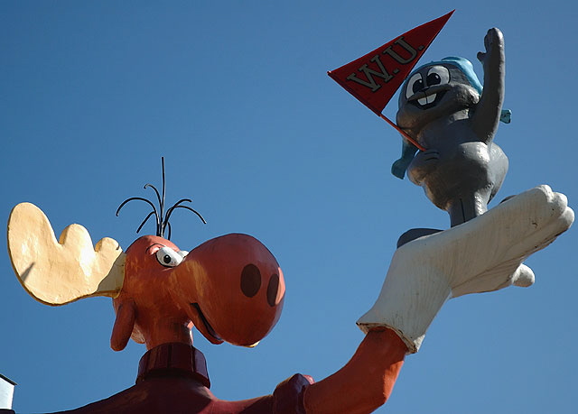 Rocky and Bullwinkle Statue, 8200 West Sunset Boulevard