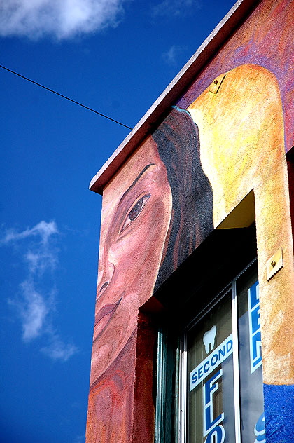 "Sculpting another Destiny"  mural by Ricardo Mendoza  1571 Sunset Boulevard at Echo Park Boulevard