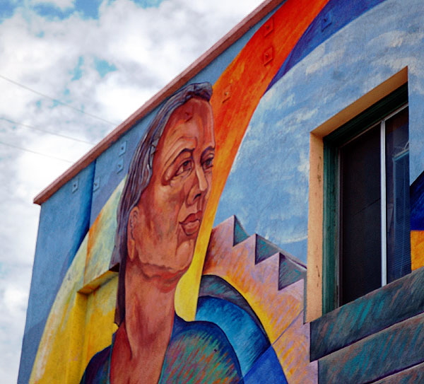 "Sculpting another Destiny"  mural by Ricardo Mendoza  1571 Sunset Boulevard at Echo Park Boulevard