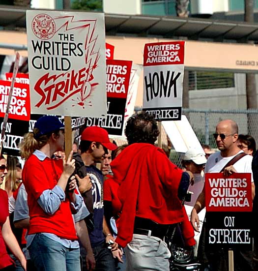 Thousands of Hollywood screenwriters on strike against film and TV studios rallied outside 20th Century Fox on Friday in their biggest collective show of force yet as pressure mounted on both sides to resume contract talks - Friday, November 9, 2007