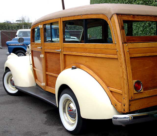 1942 Chevrolet half-ton Woody with a body from Mid-States (Campbell)