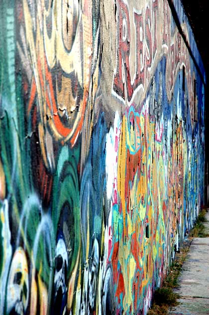 "Rest in Paradise" mural on the south side of Venice Boulevard at Cloverdale 