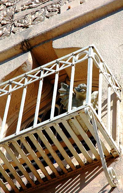 Caged gargoyle, Sunset Boulevard