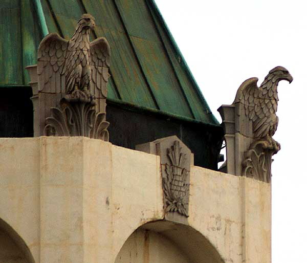 First National Bank of Hollywood  1927, Meyer and Holler, Gothic and Art Deco