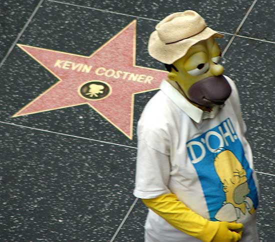 Homer Simpson impersonator, Hollywood Boulevard 