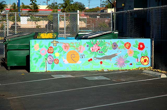 Mural at the Charnock Road Elementary School in the Palms area of Los Angeles (Charnock Avenue at Sepulveda) - April 2007