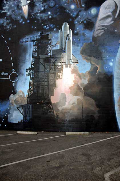 "The Aerospace Mural" - Scott Bloomfield - Main and Mariposa, El Segundo