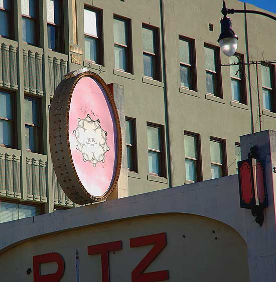 The Ritz Theater, Hollywood Boulevard 