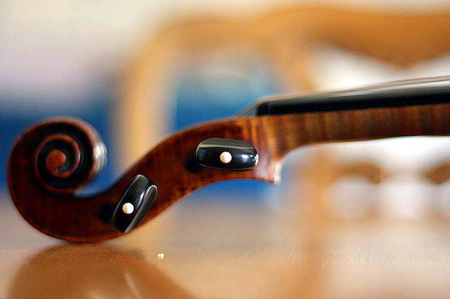 Violin made in the mid-1600s by Jacob Steiner or a student of Jacob Steiner