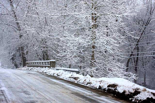 Ellenville, New York, the morning of the last day of the year, 2007