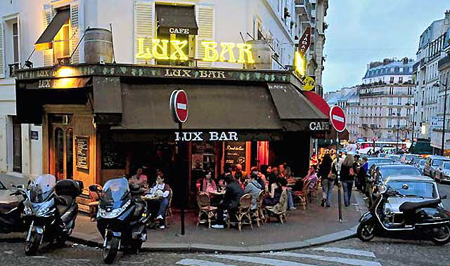 Lux Bar, Paris