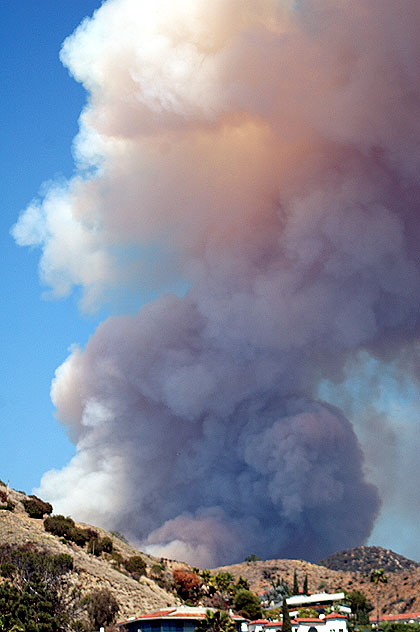 Hollywood Hills Fire - Friday, March 30, 2007 