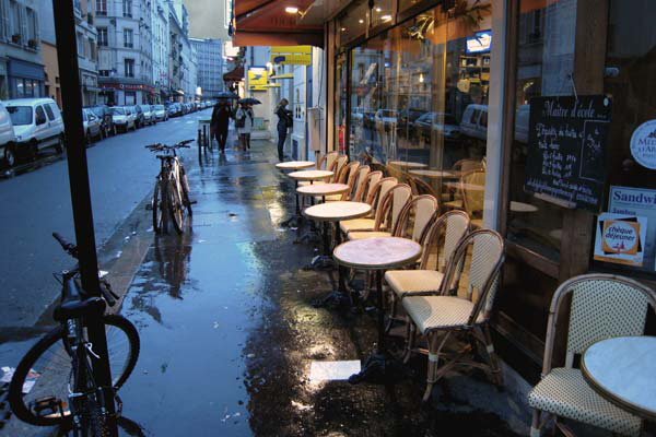 Cafe - rue Daguerre, Paris (rain, 24 March 2007)