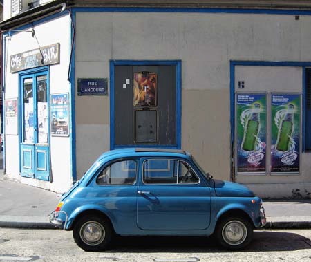An original Fiat 500 beside the Caf Afghan