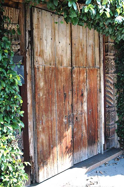 Santa Monica Boulevard Door, 12 January 2006